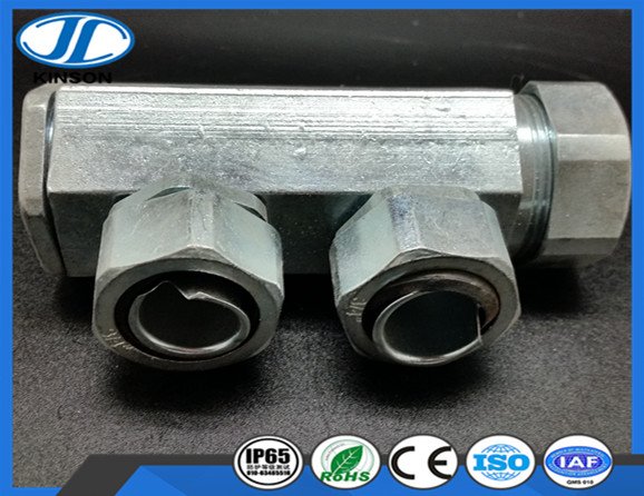 F型三通接头6_副本